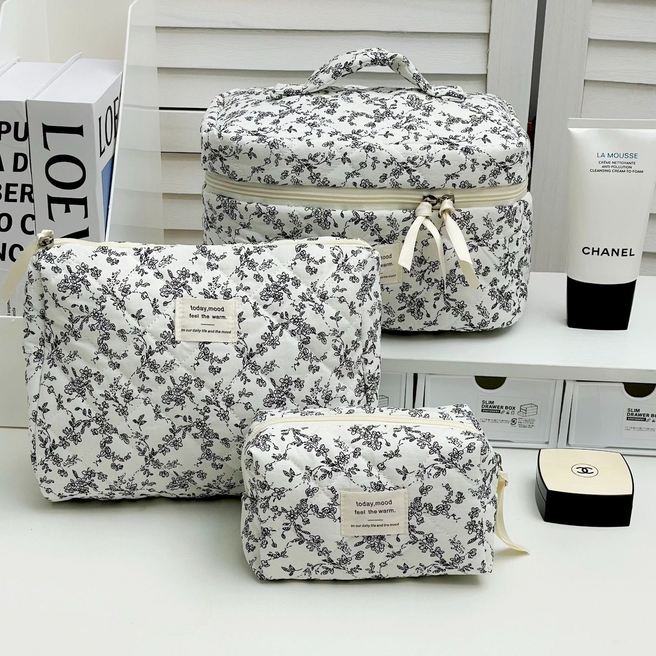 3 Pcs Cotton Quilted Makeup Bag Set (Black & White)