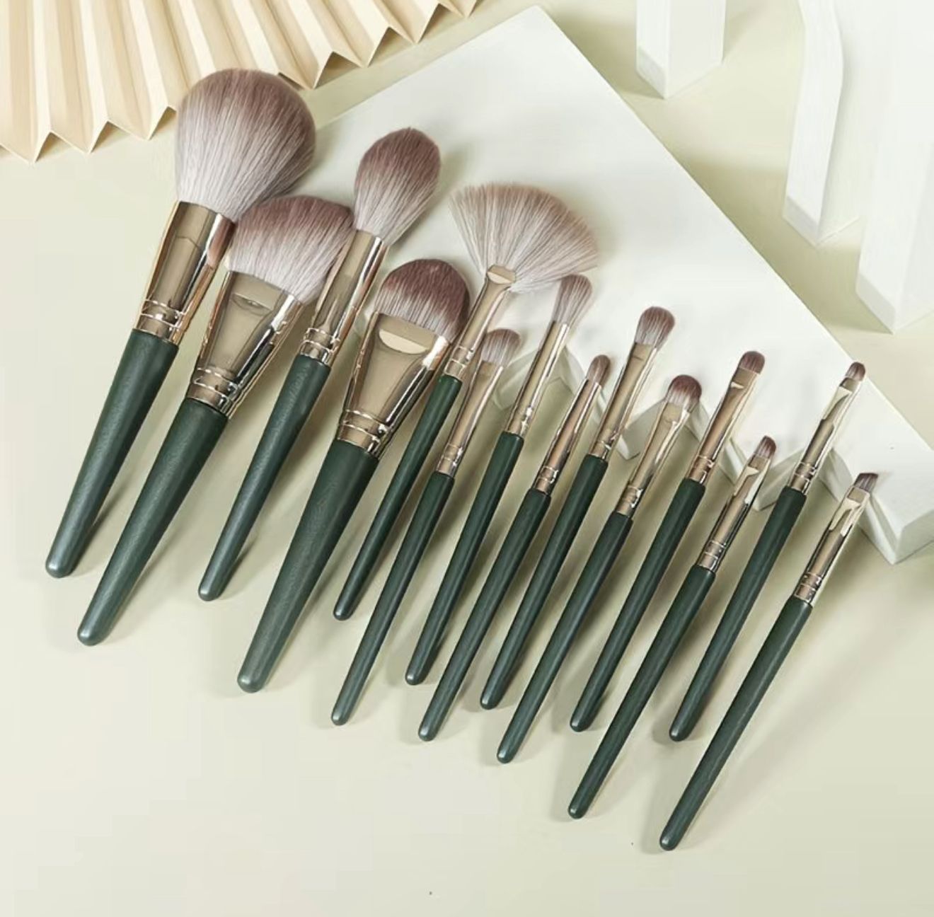 14-Piece Premium Makeup Brush Set with Soft Synthetic Bristles and Travel Pouch