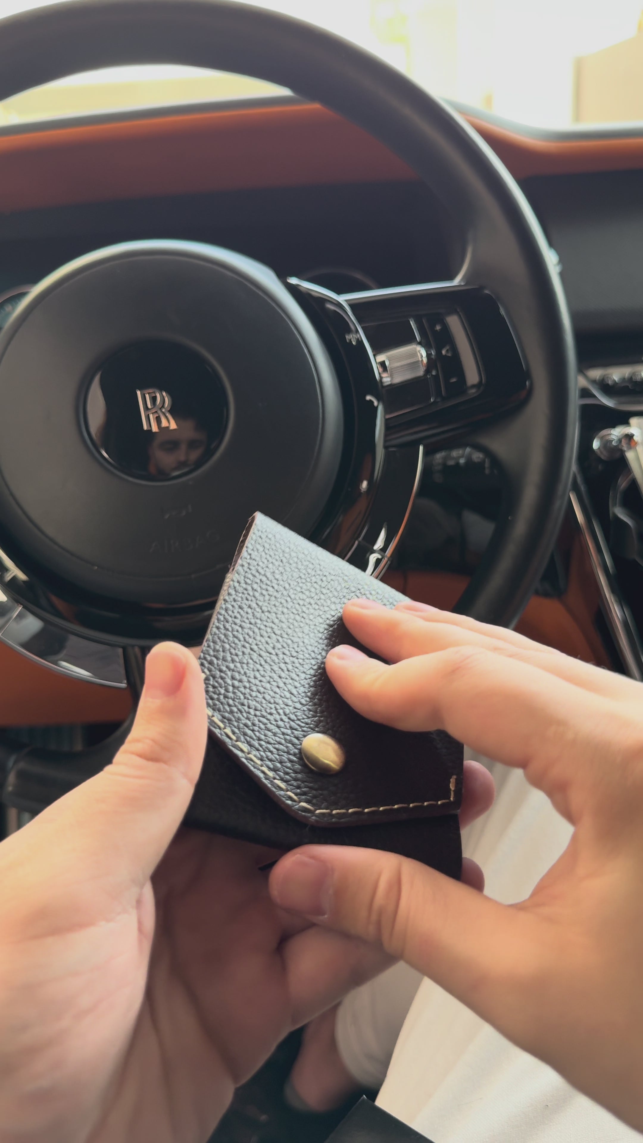 Cigar Reserve | Handcrafted Genuine Dark Brown Leather Wallet with free leather keychain | slim & compact design